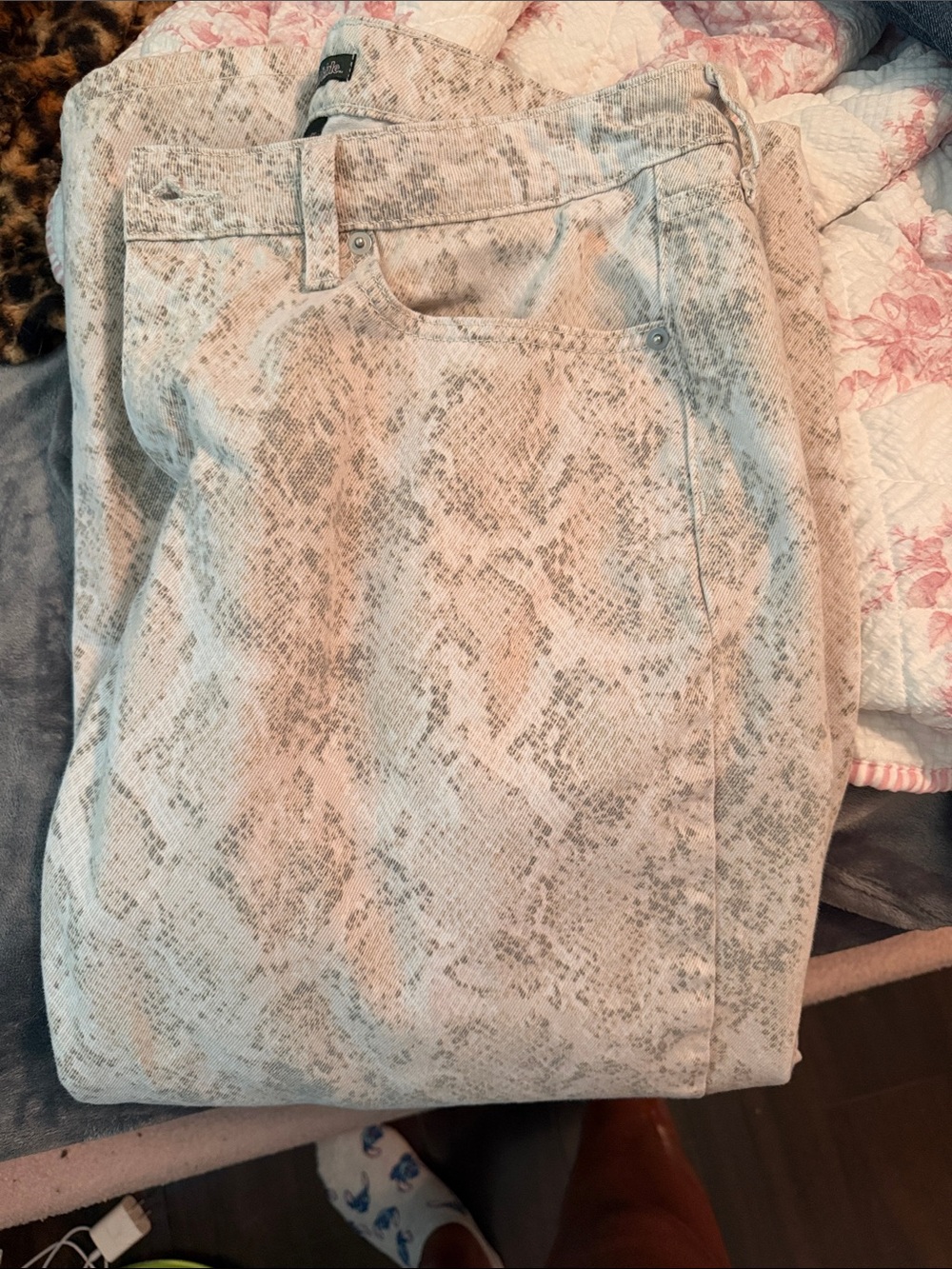 Target Women’s Snake-Print Straight Leg Jeans in Light Gray and Cream